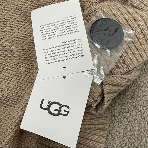 NWT UGG Anjeline Knit Cape Cable Sweater XS/S - Picture 9 of 13